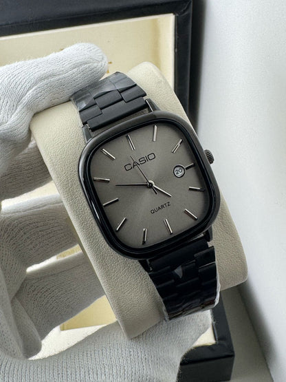 Vintage Casio - Black with silver